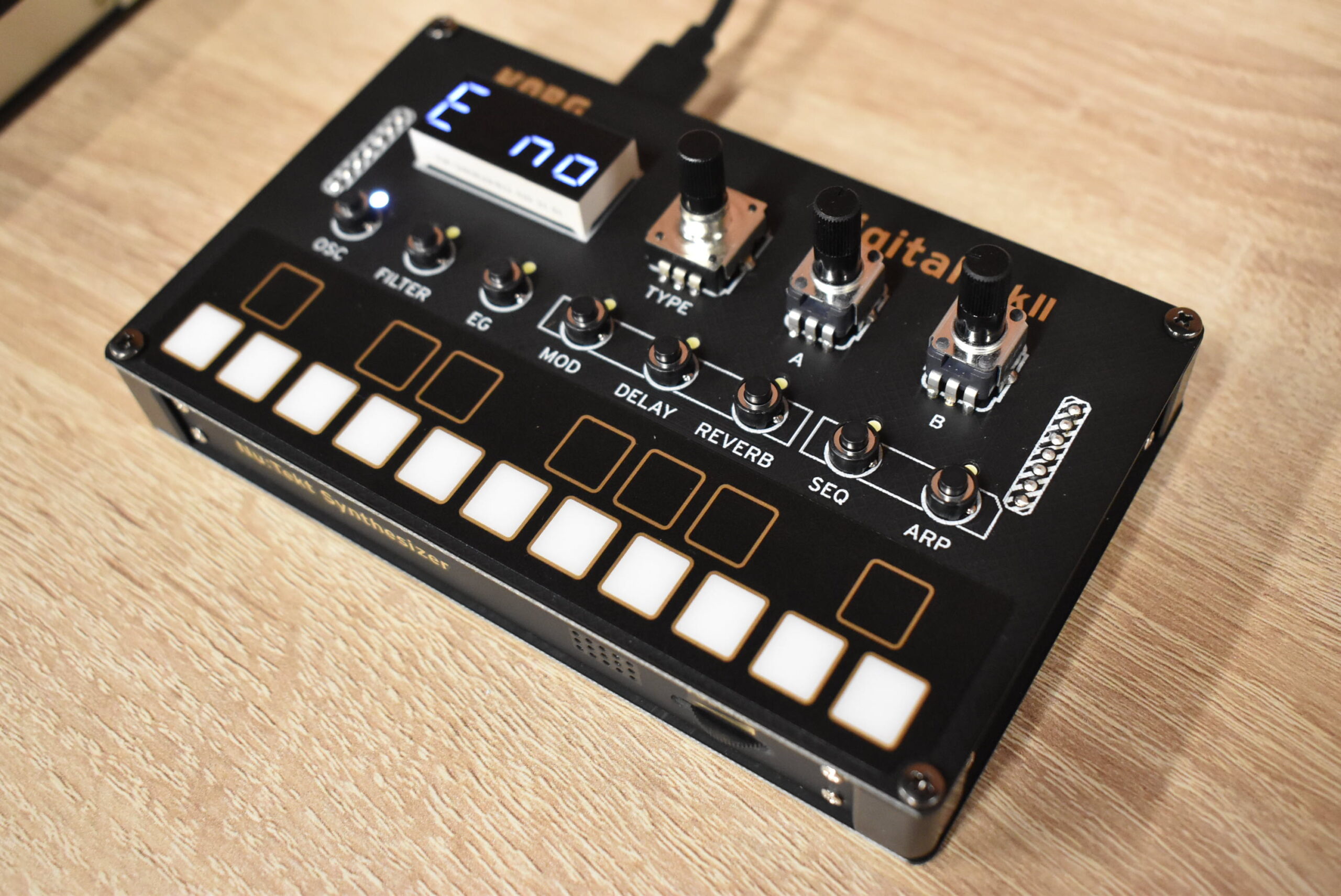 手のひらサイズのシンセが大幅に機能強化して帰ってきた！KORG NTS-1