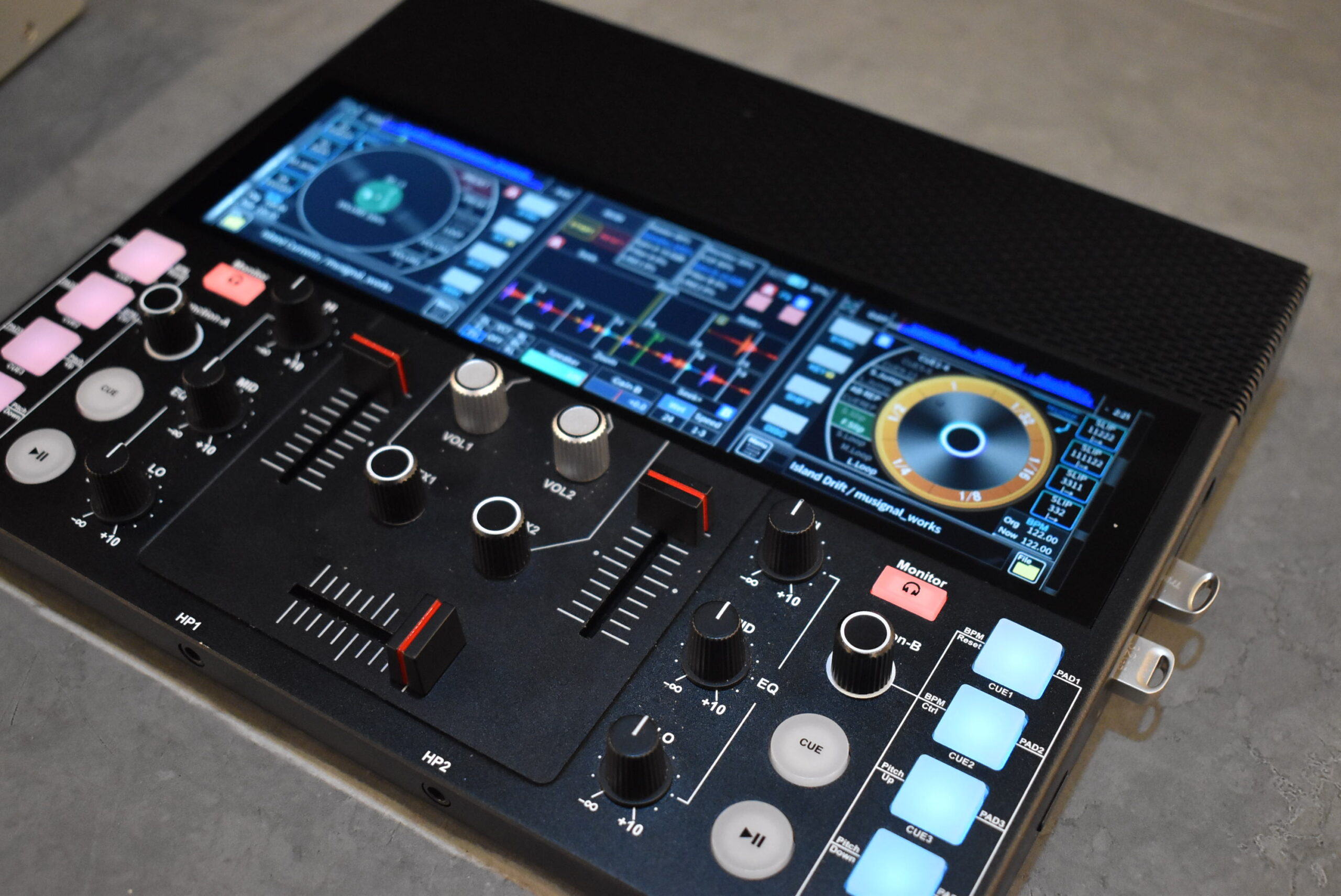 新品無開封】FJ1 DJコントローラー ブラック FJ1 DJコントローラー A4