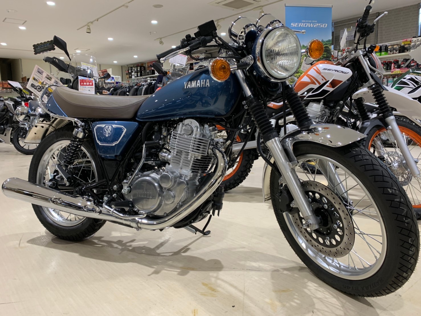 SR400入荷しました！！｜ニュース＆ブログ｜イーグルモーターサイクル