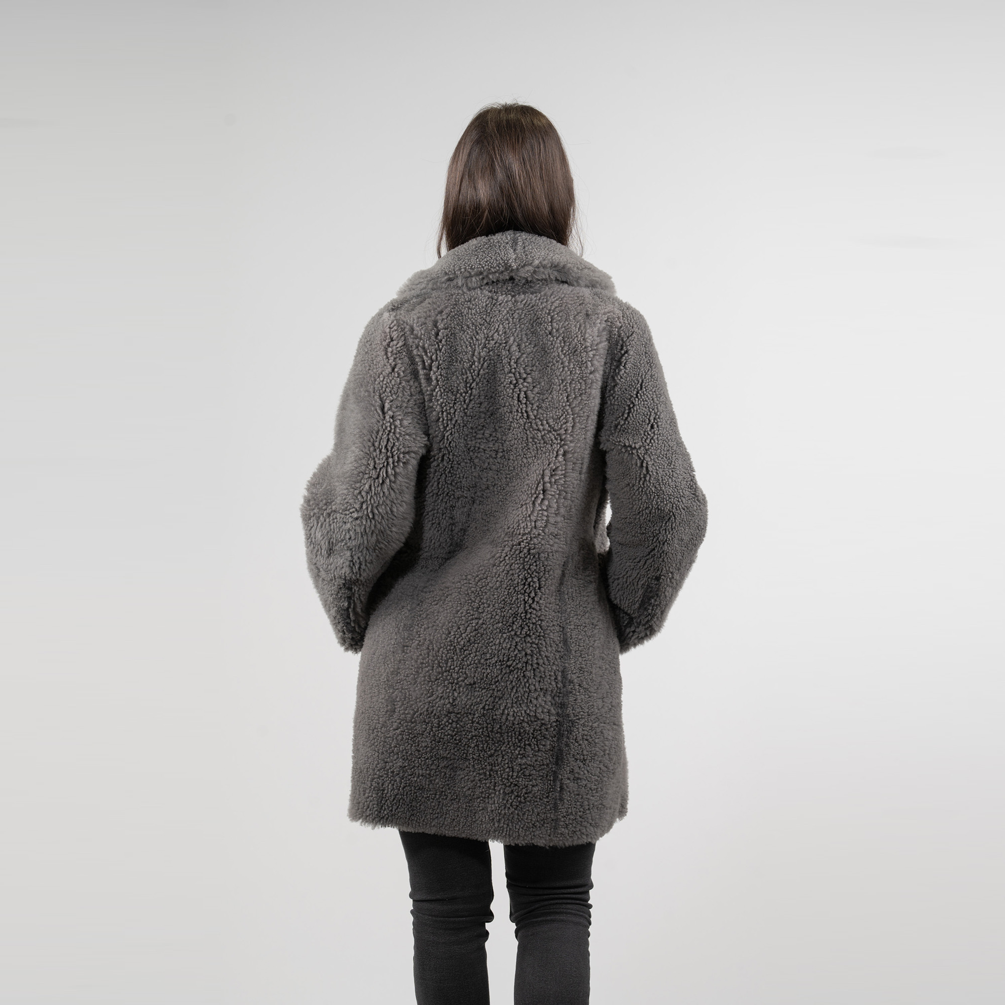Reversible sheepskin coat in gray color | eFurs