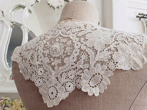 ブリュッセルミックス ポワンドローズのつけ襟 - アンティークショップ