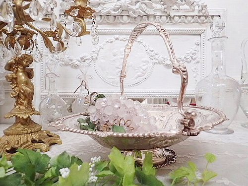 葡萄のクリスタルガラス オブジェ - 薔薇と天使のアンティーク