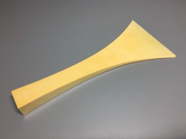 239ヴィンテージ 天然素材 三味線バチ 重さ約90g 239ヴィンテージ 天然