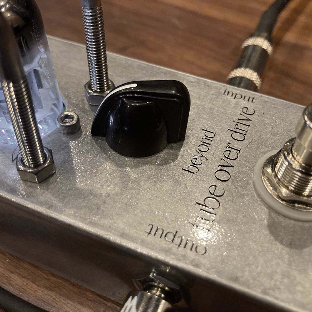 Beyond Tube Over Drive ビヨンド・チューブ・オーバードライブ 真空管