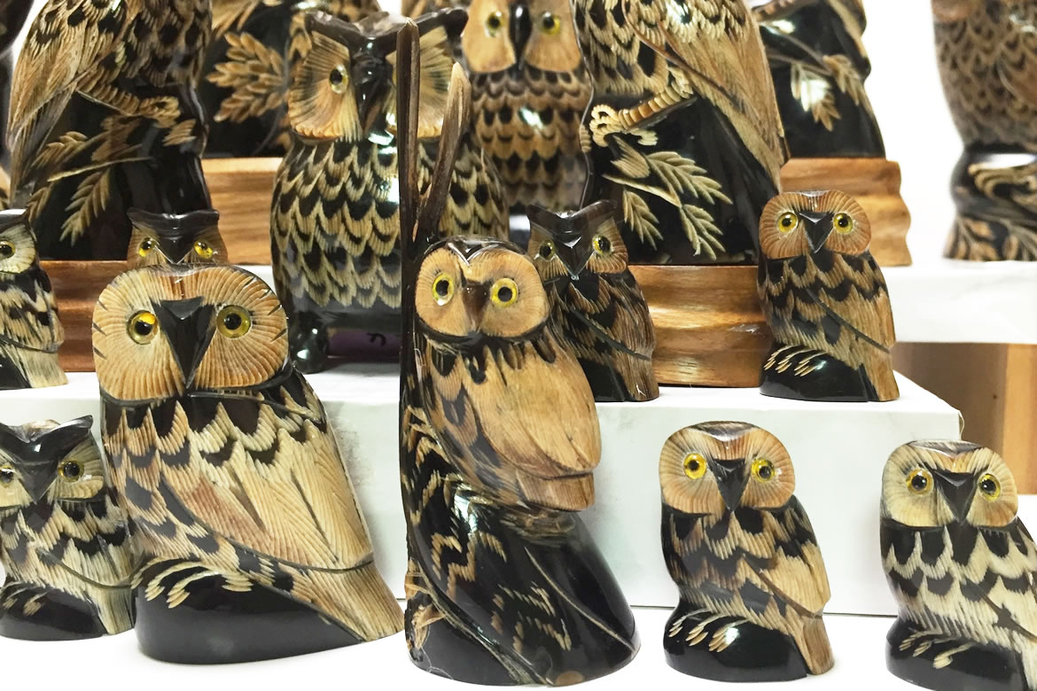 ふくろうの置物