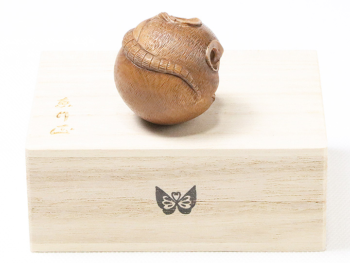 黄楊根付 丸鼠【岡壱名入り】【桐箱付き】（2025年12月10日掲載