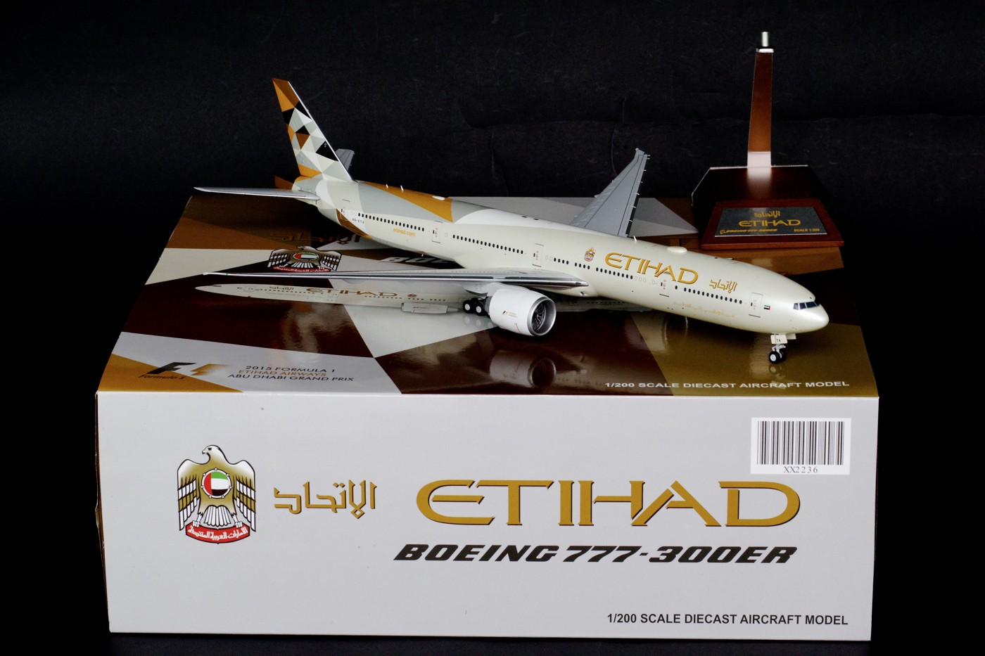 Highly detailed JC Wings Etihad New Livery Boeing 777-300ER W