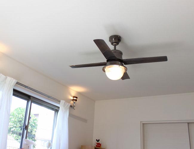 傾斜対応 LED 電球色/昼白色 2灯 軽量 VENICE(ヴェニス42インチ)CF42