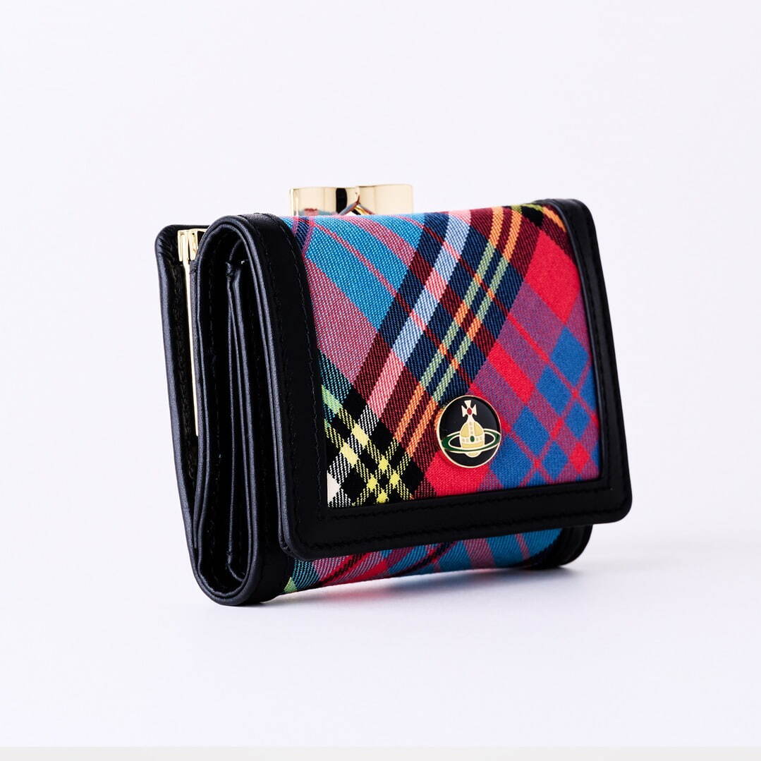 ヴィヴィアン・ウエストウッド“鮮やかな”タータンチェック、“ハート型