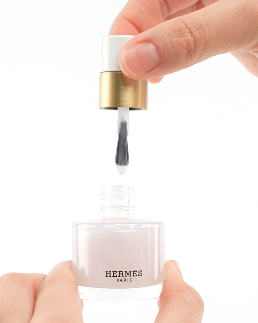 HERMES 〈レ マン エルメス 〉オイル、ベースコート、トップコート