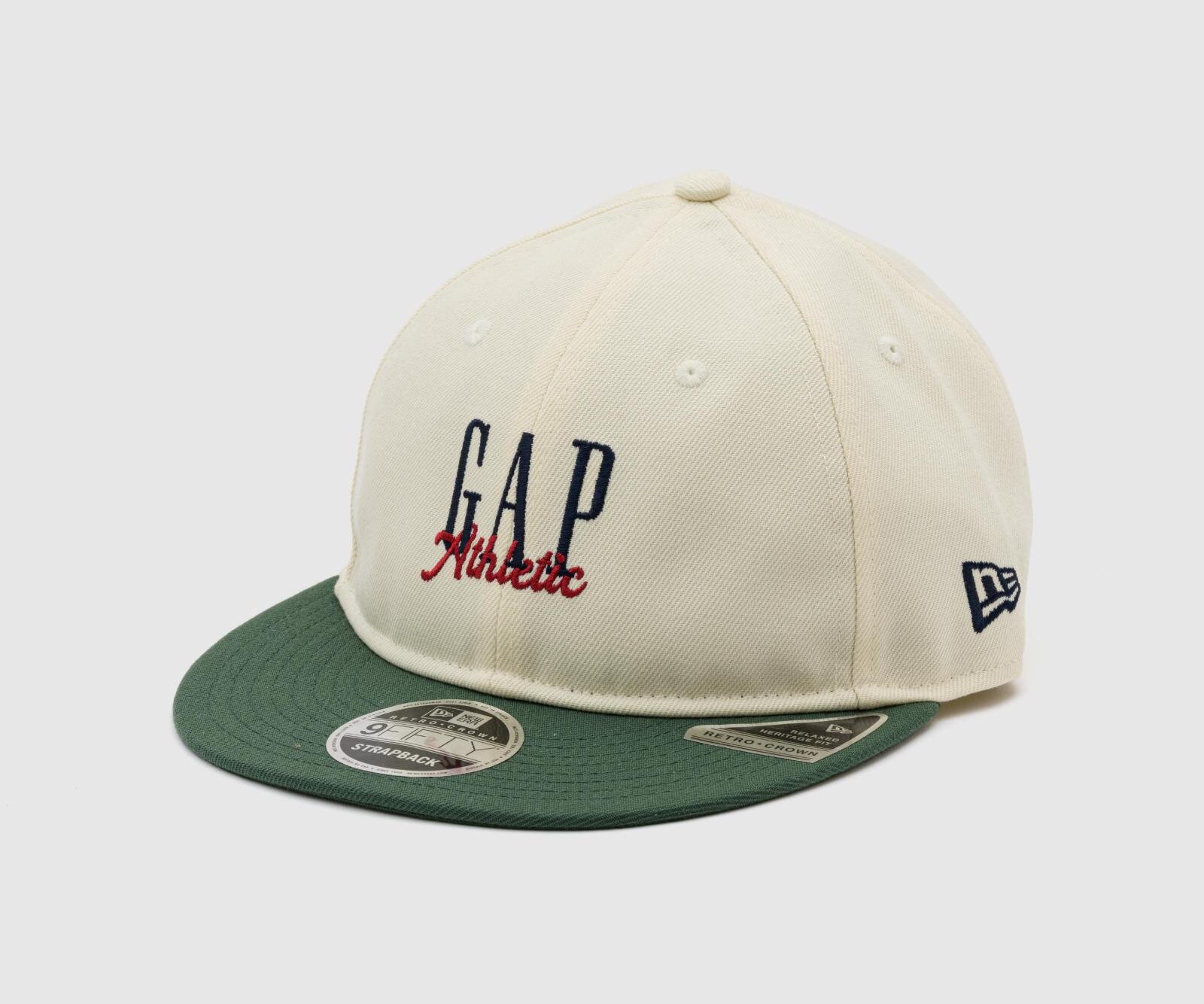 GAP×ニューエラのベースボールキャップ、アメリカ国旗＆クリスマス着想