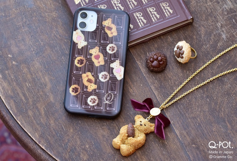Q-pot.“テディベアクッキー”の板チョコiPhoneケース、ミッキーの