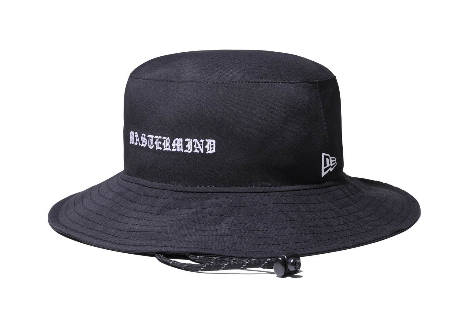 マスターマインド・ジャパン×ニューエラ、スカル入り“ゴアテックス