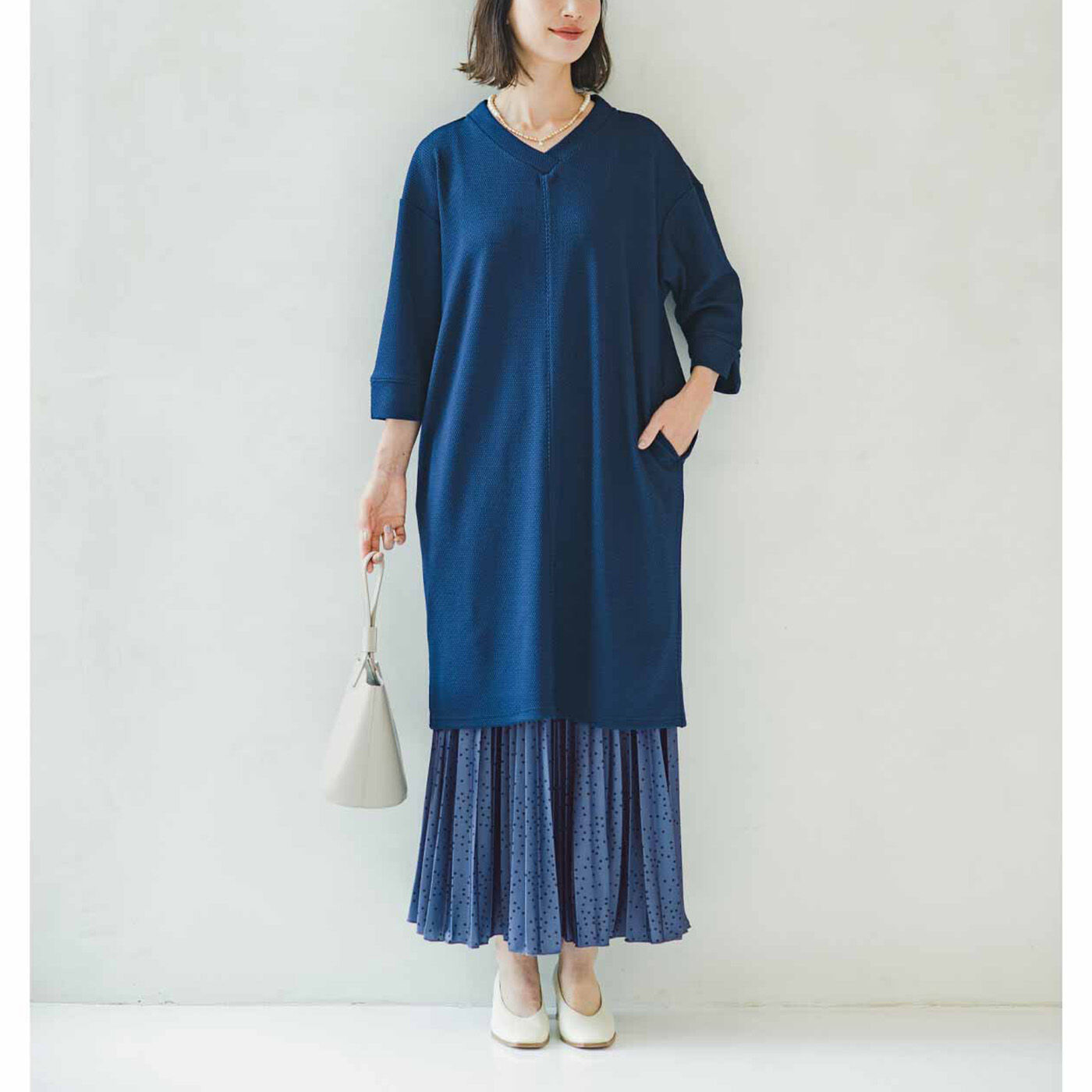 フラウグラット 3シーズン活躍♪ きれい見えジャカード編み柄の