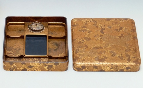 時代 飛天女蒔絵 饅頭箱 菓子箱 黒塗 木製 漆器 加賀 金沢 明治【MA824