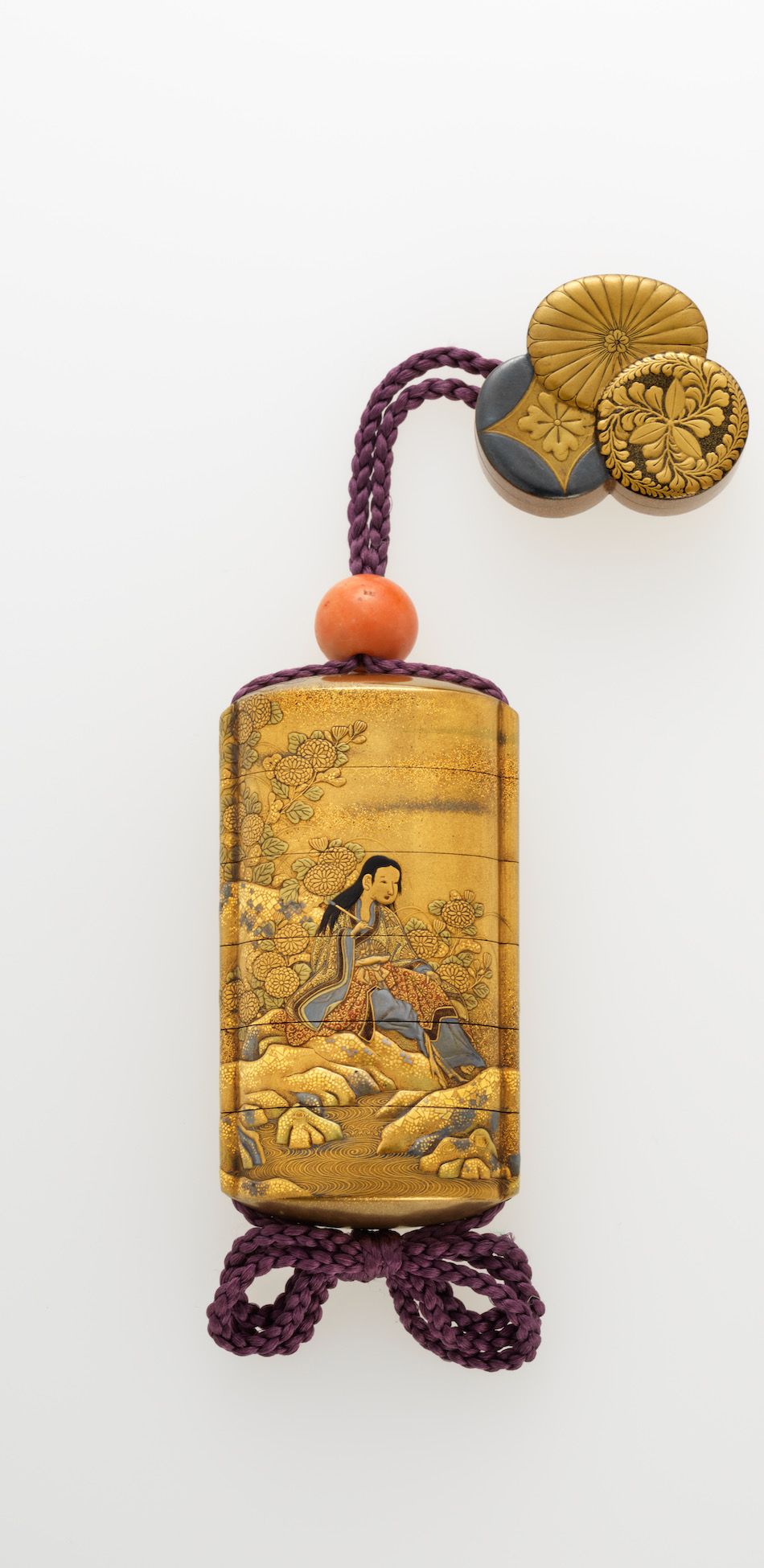 菊慈童蒔絵印籠 銘 梶川作（榮） | 梶川 | 収蔵品詳細 | 作品を知る