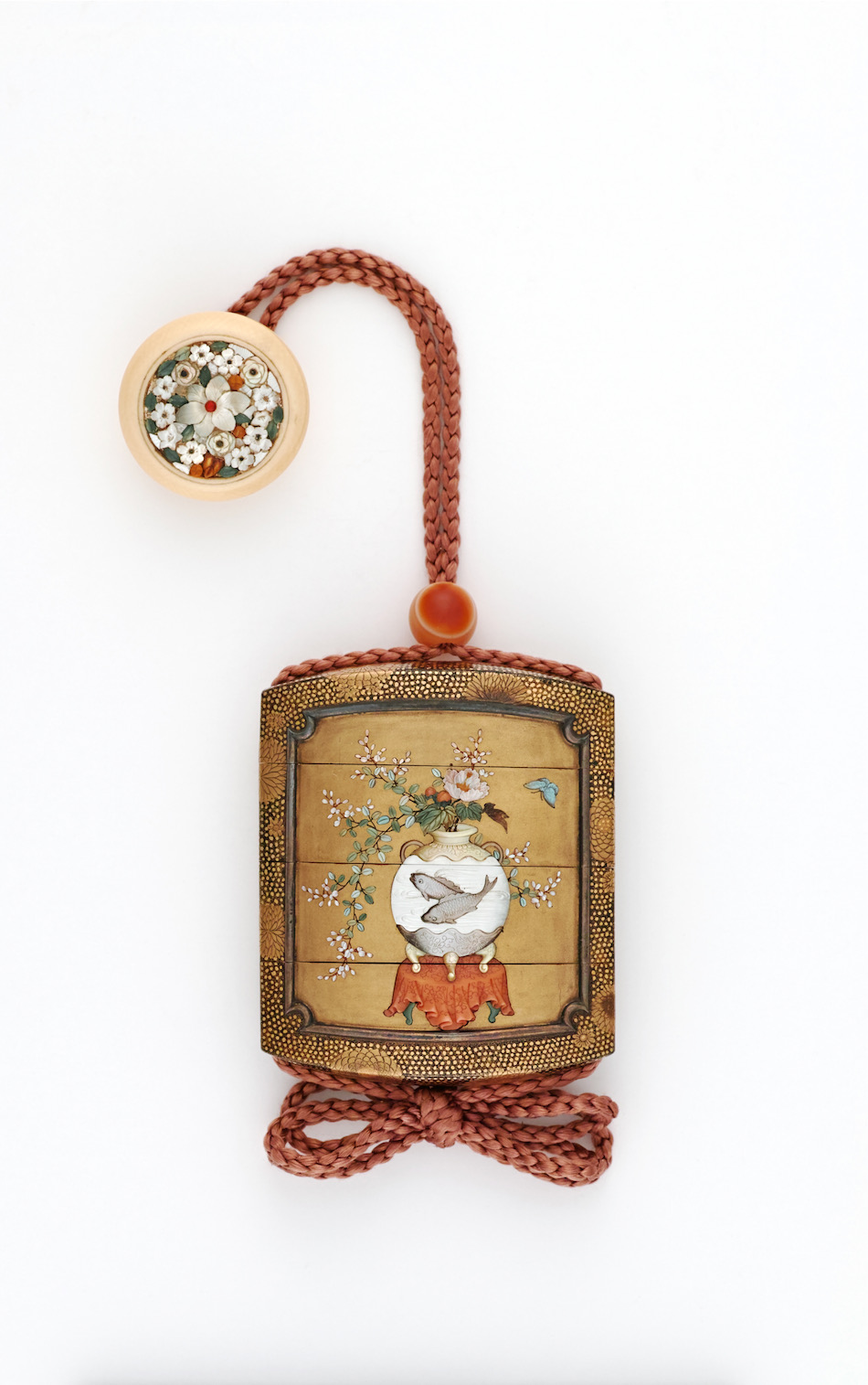 菊秋草花瓶蒔絵芝山象嵌印籠 | | 収蔵品詳細 | 作品を知る | 東京富士