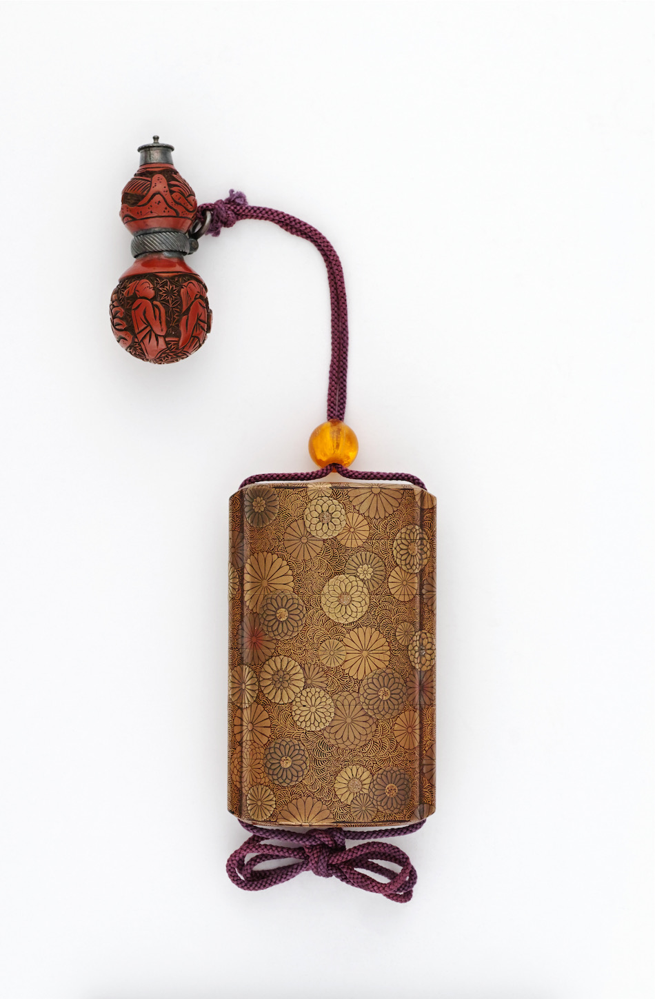 菊唐草蒔絵印籠 | | 収蔵品詳細 | 作品を知る | 東京富士美術館（Tokyo