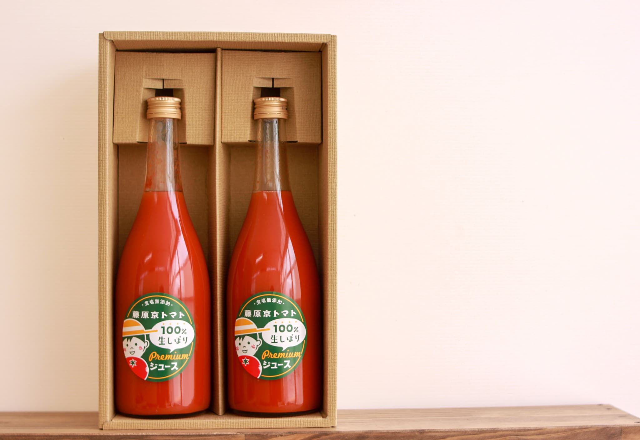 藤原京トマト100％ ピュアトマトジュース “Premium” (720 ml) – 藤原京菜園