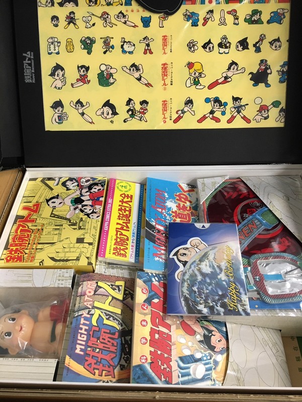 古書 ］鉄腕アトム HAPPY BIRTHDAY BOX』 販売ページ | 復刊ドットコム