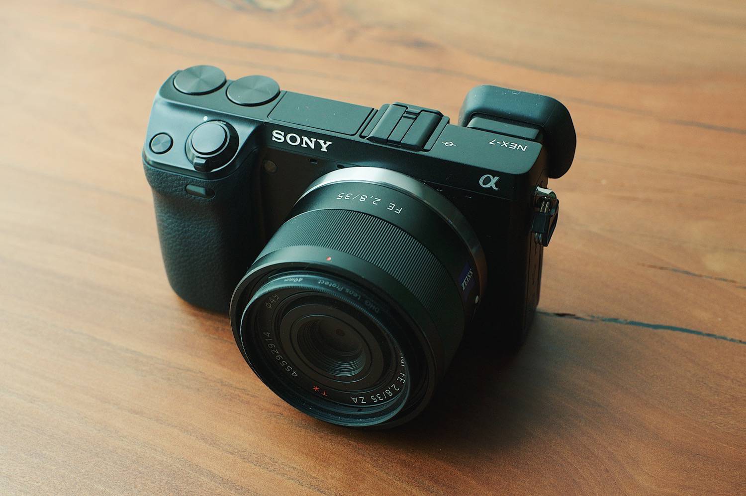 SONY NEX-7 ミラーレス一眼カメラ 本体と付属品 SONY α NEX-7 ボディ