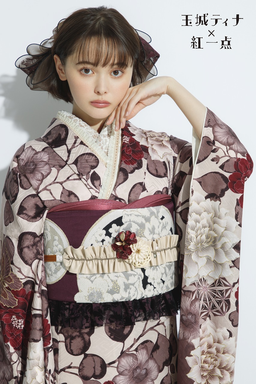 京都丸紅振り袖ブランド「紅一点」 サンプルトルソー着付け品 振袖