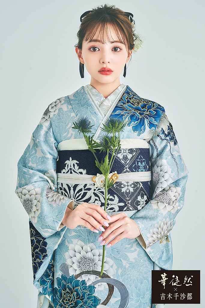 華徒然×吉木千沙都振袖ネットレンタル 水色(ブルー)寒色系 ボタン柄