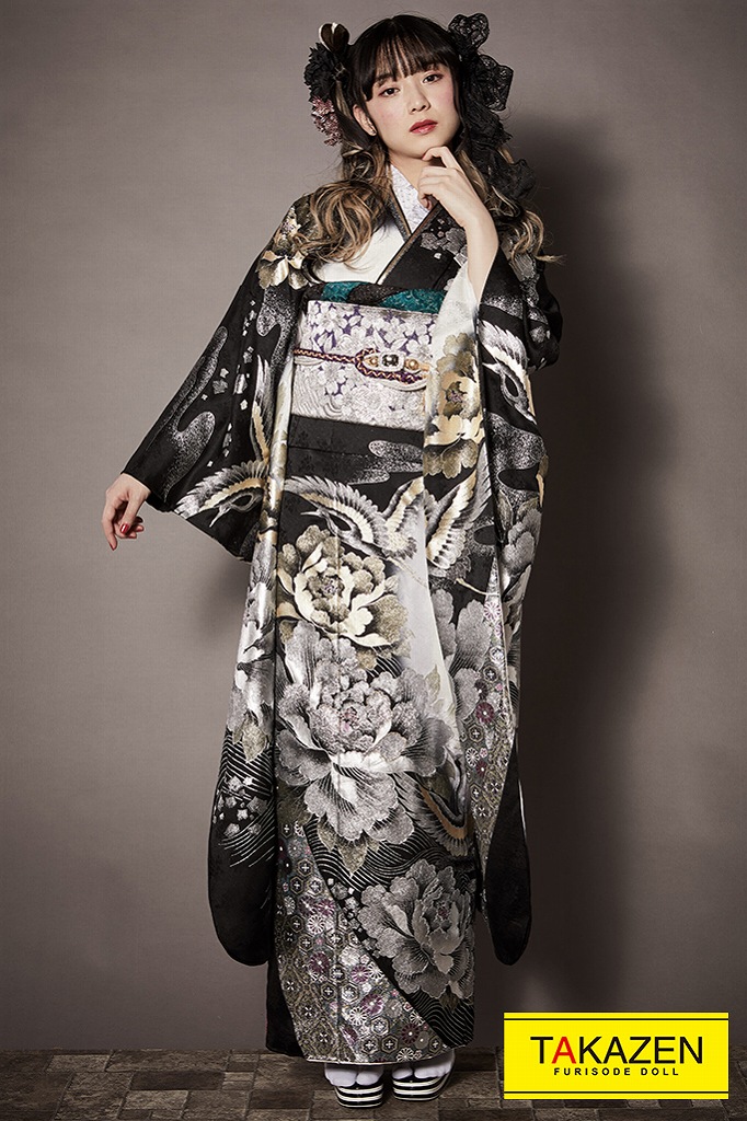 モード 黒/シルバー(銀色) 牡丹柄 桂由美プレミアム振袖ネットレンタル
