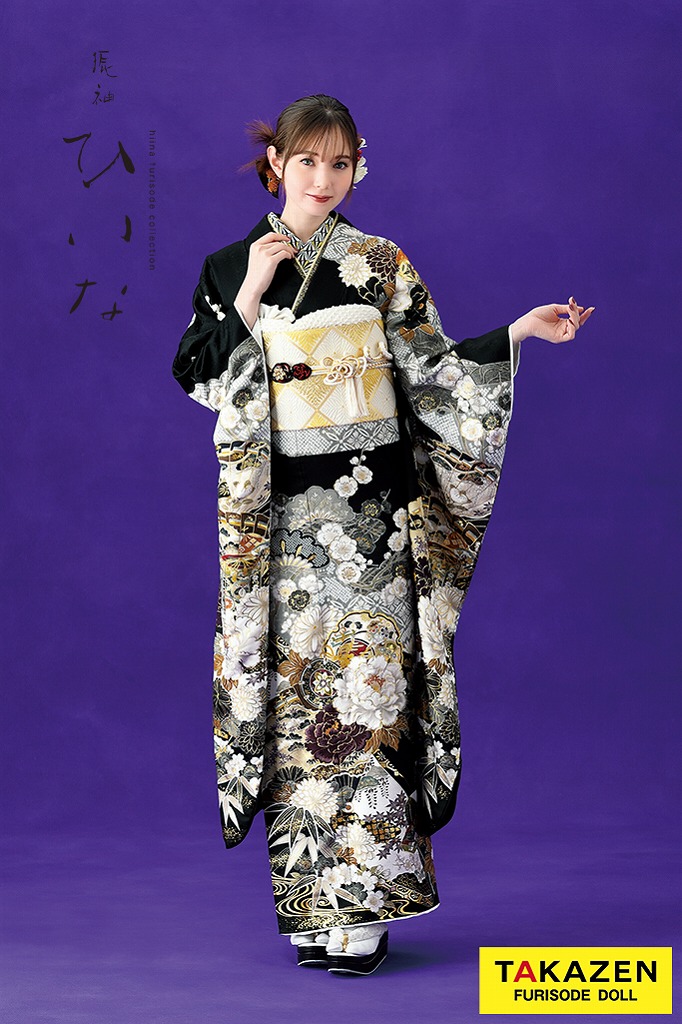 振袖 紺色 花柄 みぃたン 振袖 紺色 花柄 莉子着用の振袖-紺｜成人式の