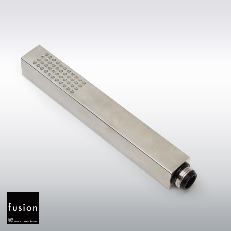 ステンレス・シンプルシャワーヘッド（スクエア）SSB760｜[fusion