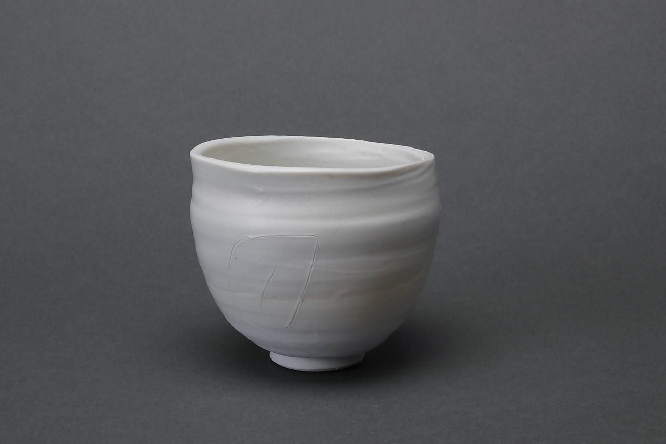 白磁〝Oxford 手〟茶碗 | 茶道具 | ギャラリー器館