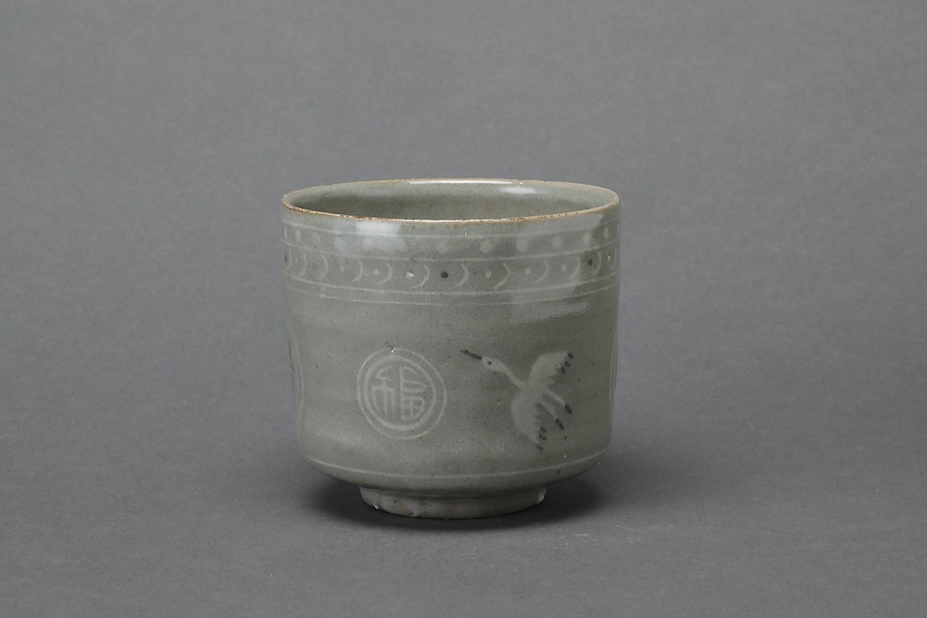 狂言袴 筒盃 筒碗 李朝筒盃 朝鮮美術 ぐい呑み 古美術 古道具 アンティーク