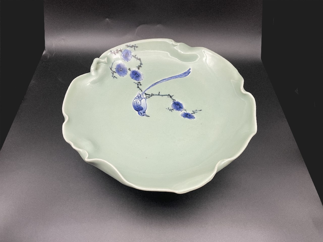 大幅値下げ‼️「柿右衛門」青海波柿文足付小皿 大幅値下げ‼️「柿右