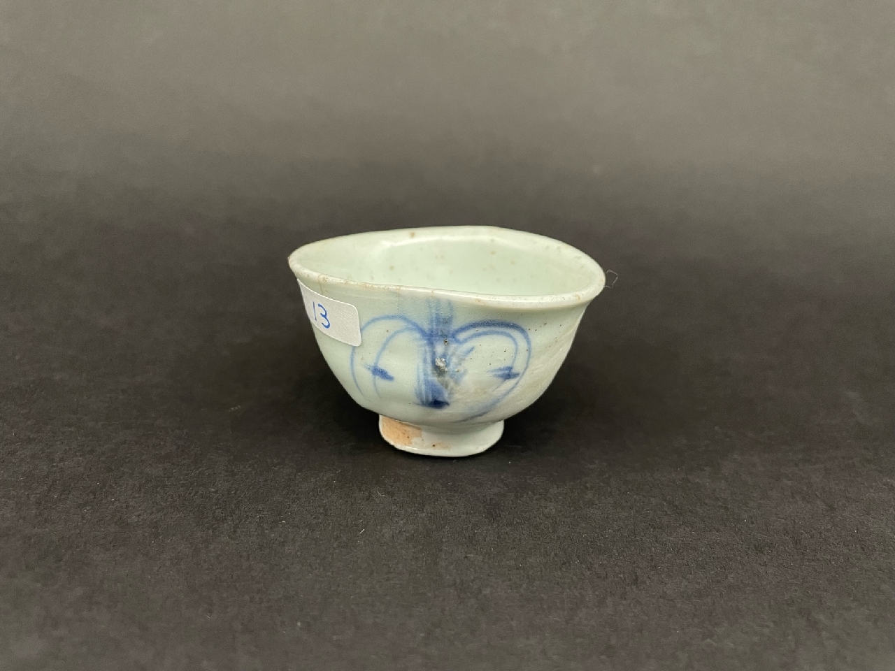 ギャラリー安原 / ご売約 13）初期伊万里 蘭文盃