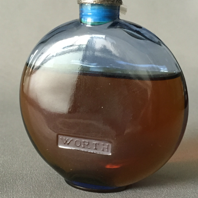 1929年「ウォルト」《ギャルリーオルフェ》