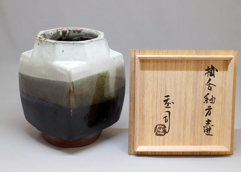 掛合釉方壺 – 岡南ギャラリー