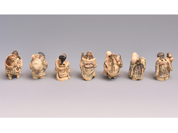 根付七福神玉之牙彫り幸運を呼び寄せる神様縁起物