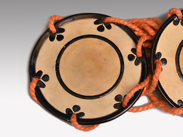 小鼓 皮 一組(二枚) | 古美術ささき