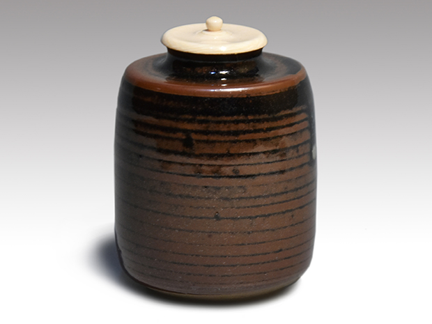 大名物 円乗坊写茶入 松本鉄山(作) 共箱 象牙蓋 仕服(花兎金襴) 未使用