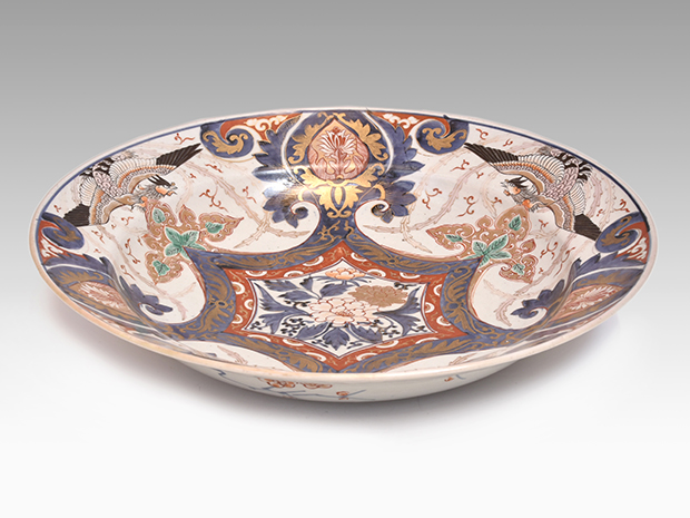 江戸中期 古伊万里 美人形 飾皿 変形皿 色絵金彩 巾40.5㎝ BJ201 江戸