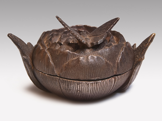 古備前 牡丹に蝶香合 江戸時代 | 古美術ささき