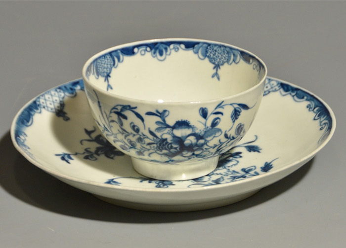 初期Worcester ティーボウル