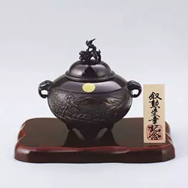 高岡銅器の香炉・香立平丸牡丹香炉