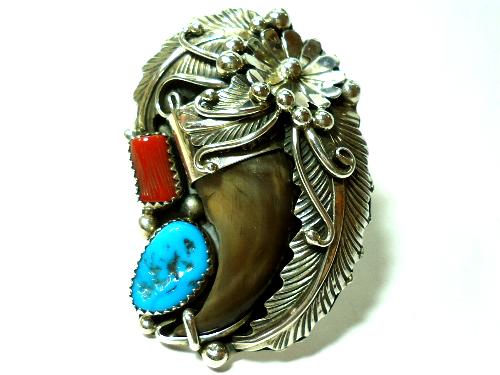 ベアクロー クマの爪などを利用したアメリカ・インディアン製作の