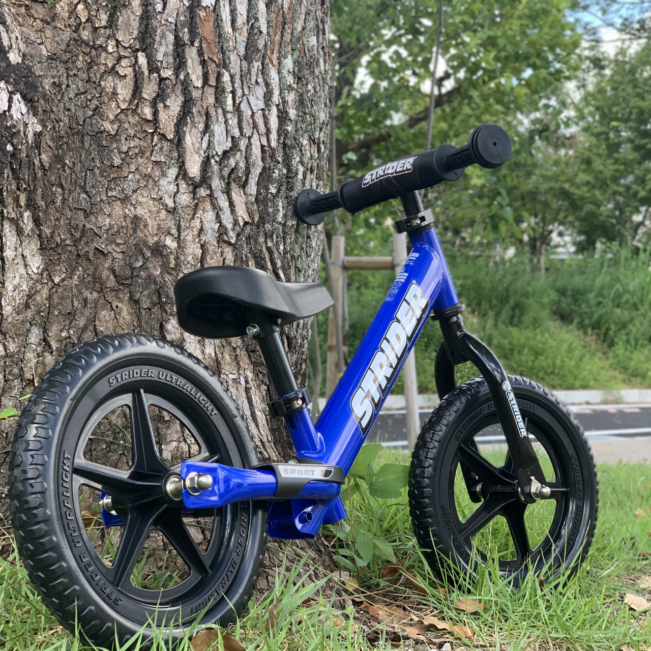 STRIDER ストライダー スポーツモデル 青 ブルー 日本正規品】STRIDER