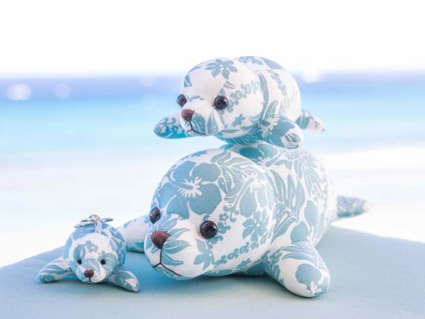 moni モニ 日焼けスヌーピー ハワイぬいぐるみマスコットキーホルダー