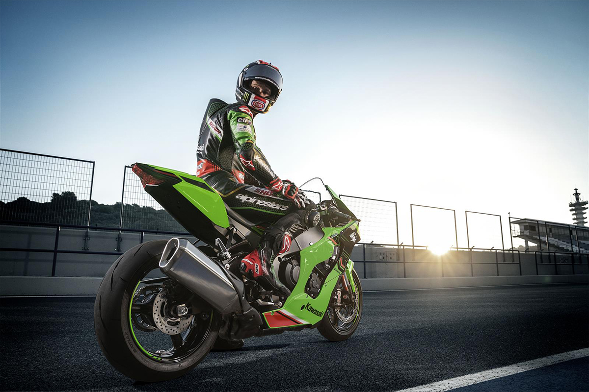 Ninja ZX-10R/RR] 2023年モデルのNinja ZX-10R/RRがヨーロッパで発表