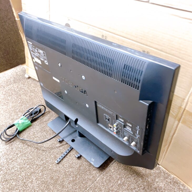 神奈川県横浜市旭区にてTOSHIBA 液晶テレビ 23S8 使用感ありのため状態
