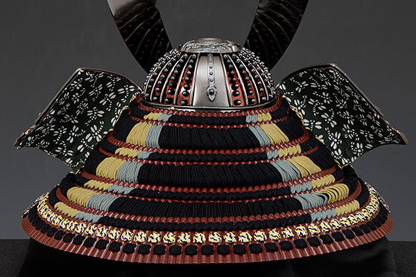 五月人形 K-311 兜平飾り 合せ鉢プレミアム本仕立兜 鑽彫本鍬型 佳月