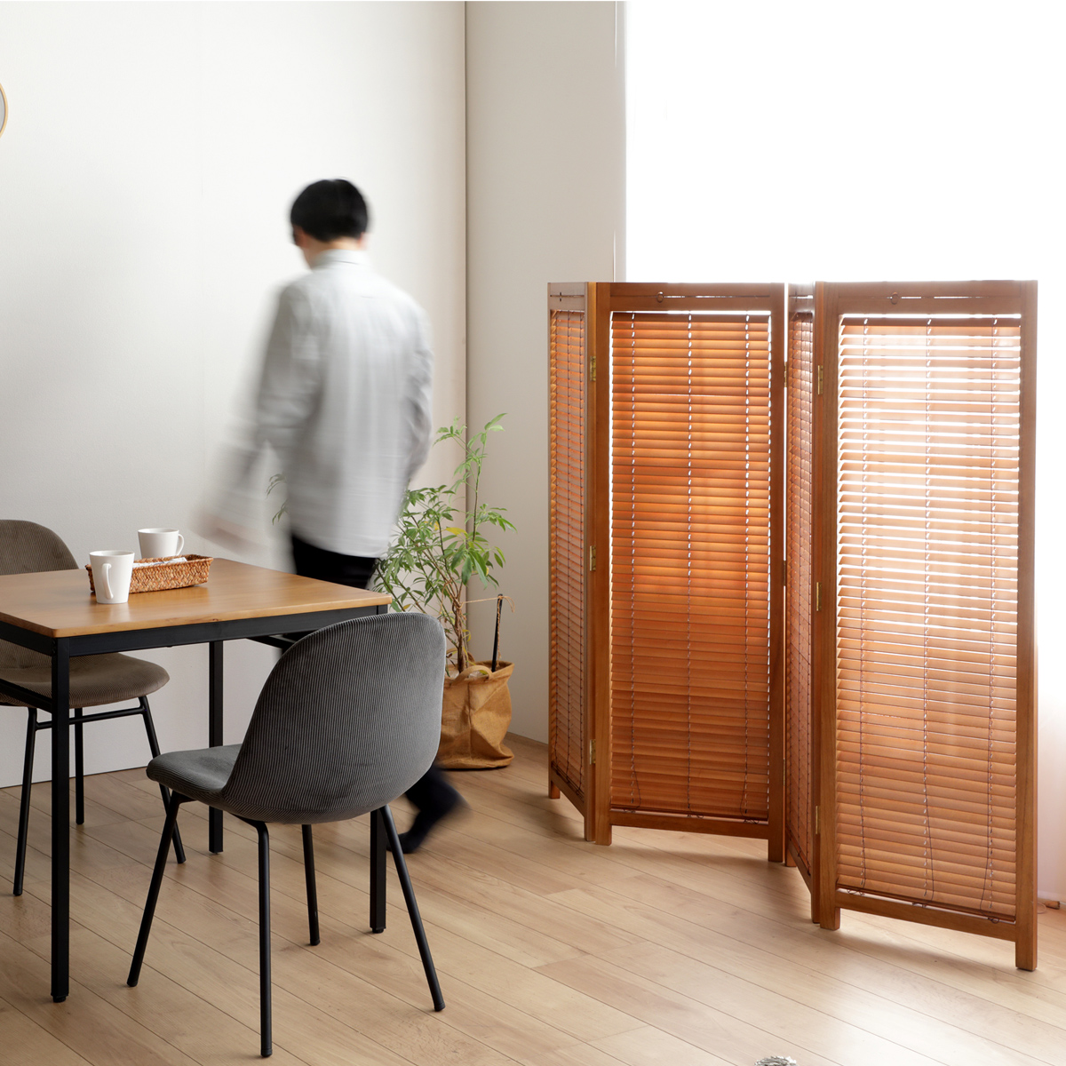 ウッドスクリーン 4連タイプ 幅1800 奥行25 高さ1350 KE-JPLB4S 通販